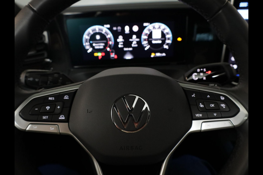 Volkswagen Tiguan 1.5 eTSI Life Edition 130 pk Automaat (DSG) | Verlengde garantie | Navigatie | Panoramadak | Trekhaak (wegklapbaar) | Parkeersensoren (Park assist) | Achteruitrijcamera |