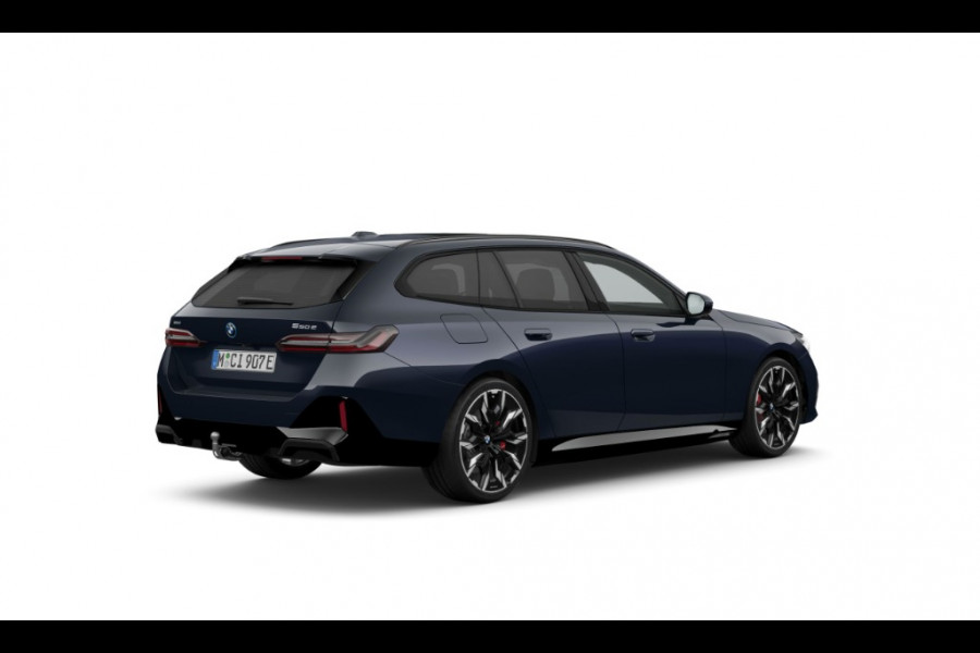 BMW 5 Serie Touring 550e xDrive - M-Sport Pro - Pano - Bowers & Wilkins - NP 111.000