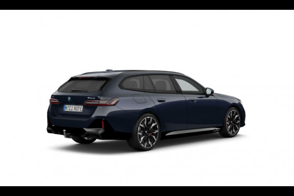 BMW 5 Serie Touring 550e xDrive - M-Sport Pro - Pano - Bowers & Wilkins - NP 111.000