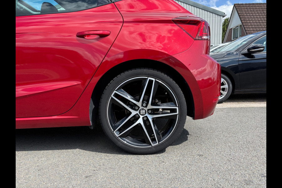 Seat Ibiza 1.0 TSI FR Business Intense PANO/AUTOMAAT/CRUISE
