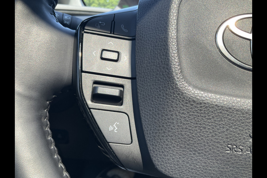 Toyota Prius 2.0 Plug-in Executive Carplay Pano.dak Stoel/Stuurverw. PHEV