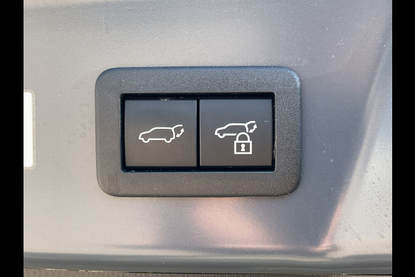 Toyota Prius 2.0 Plug-in Executive Carplay Pano.dak Stoel/Stuurverw. PHEV
