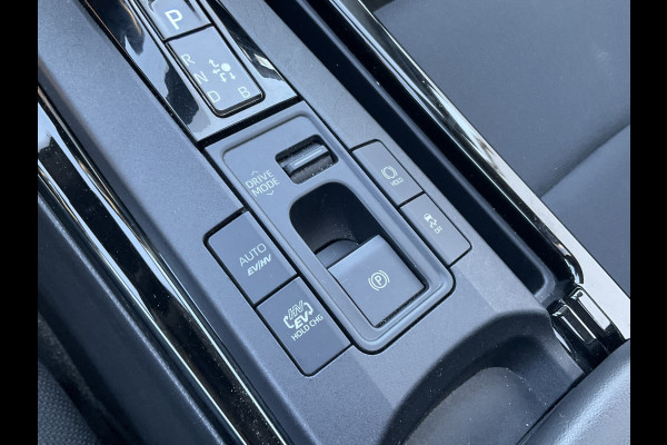 Toyota Prius 2.0 Plug-in Executive Carplay Pano.dak Stoel/Stuurverw. PHEV