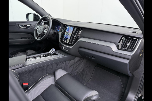 Volvo XC60 2.0 T6 Plug-in hybrid AWD Plus Black Edition TOPSTAAT! | DEALER ONDERHOUDEN | 100% ONGEVAL VERLEDEN VRIJ | TREKHAAK | HARMAN KARDON | 360 CAMERA| MEMORY STOELEN| ACHTERBANK VERWARMD|