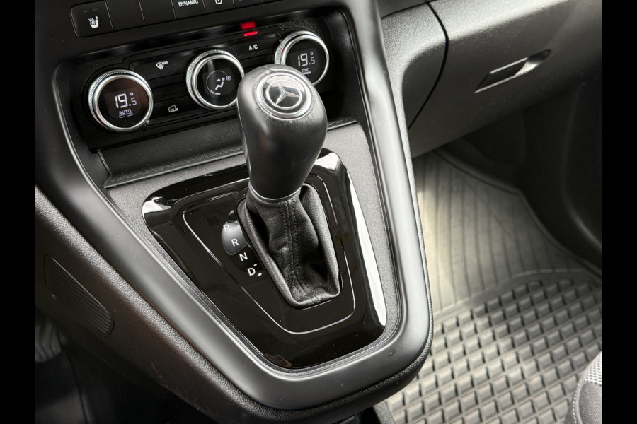 Mercedes-Benz eCitan 112 Pro L2H1 / 51 kWh / 6.716 KM / LED HIGH PERFORMANCE KOPLAMPEN / CAMERA / ECC / TREKHAAK / STOELVERW