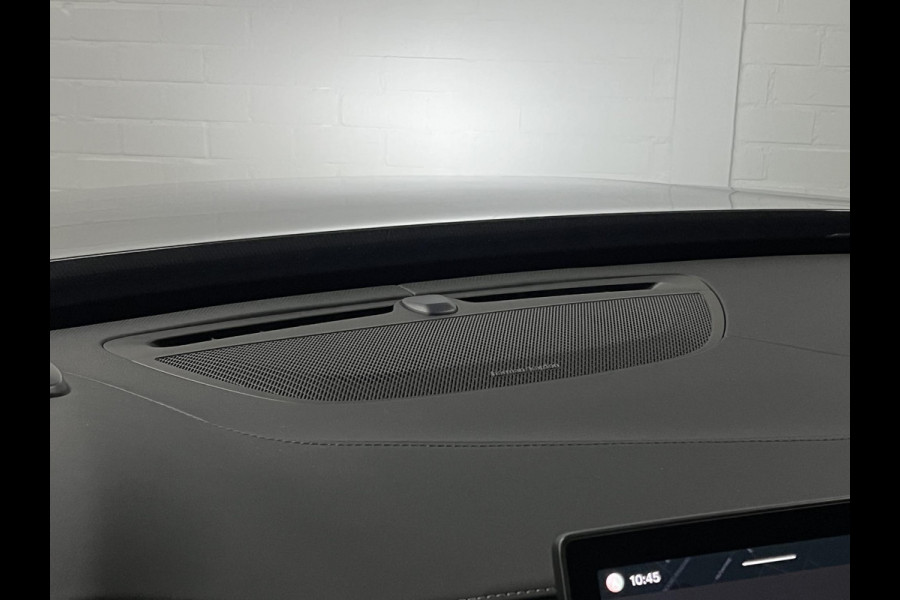 Volvo XC90 2.0 T8 Plug-in hybrid AWD Ultra Bright Luchtvering | Adapt. cruise | Open dak | Massage | Harman/Kardon | Stoelverwarming/-ventilatie | 360 camera | Head-up
