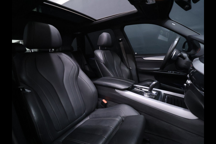 BMW X5 xDrive40e iPerformance High Executive M Sport [TREKHAAK UITKLAPBAAR, SCHUIFKANTELDAK, APPLE CARPLAY, ANDROID, MEMORY SEATS, STOELVERWARMING, CAMERA, CRUISE, PDC V+A, CLIMATE, NIEUWSTAAT]