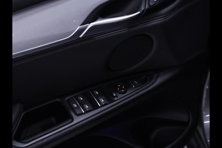 BMW X5 xDrive40e iPerformance High Executive M Sport [TREKHAAK UITKLAPBAAR, SCHUIFKANTELDAK, APPLE CARPLAY, ANDROID, MEMORY SEATS, STOELVERWARMING, CAMERA, CRUISE, PDC V+A, CLIMATE, NIEUWSTAAT]
