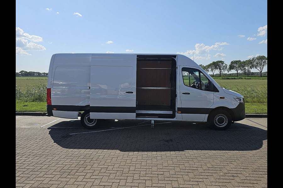 Mercedes-Benz Sprinter 317 L3H2 Pro Led Mbux 10 Cruise Camera L3H2 Automaat LED MBUX10 Airco PDC Camera Navi 170pk