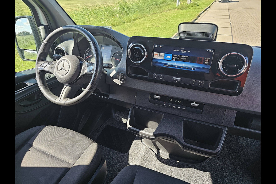 Mercedes-Benz Sprinter 317 L3H2 Pro Led Mbux 10 Cruise Camera L3H2 Automaat LED MBUX10 Airco PDC Camera Navi 170pk