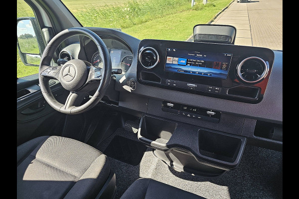 Mercedes-Benz Sprinter 317 L3H2 Pro Led Mbux 10 Cruise Camera L3H2 Automaat LED MBUX10 Airco PDC Camera Navi 170pk