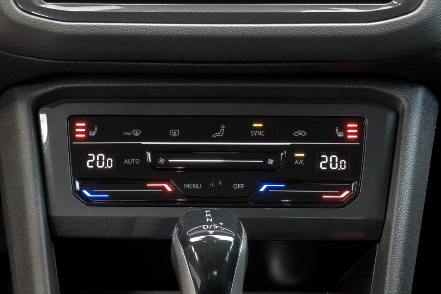 Volkswagen Tiguan 1.5 TSI Life Business | Apple Carplay | ACC | Afn. Trekhaak | Stoel & Stuurverwarming