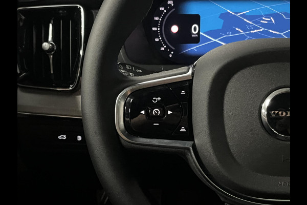 Volvo XC90 2.0 T8 Plug-in hybrid AWD Ultra Black Edition Luchtvering | Trekhaak | Open dak | Bowers & Wilkins | Massage | Stoelventilatie/-verwarming | 360 camera | Head-up | Blis | Google