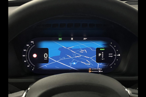 Volvo XC90 2.0 T8 Plug-in hybrid AWD Ultra Black Edition Luchtvering | Trekhaak | Open dak | Bowers & Wilkins | Massage | Stoelventilatie/-verwarming | 360 camera | Head-up | Blis | Google