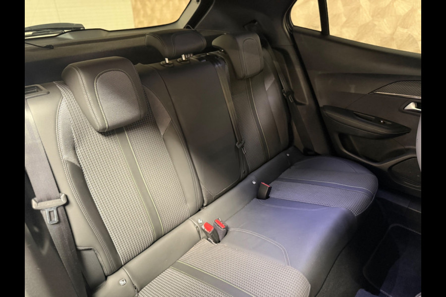 Peugeot 2008 1.2 PureTech GT | Automaat | Camera | Cruise | CarPlay | Navi