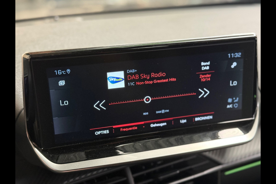 Peugeot 2008 1.2 PureTech GT | Automaat | Camera | Cruise | CarPlay | Navi