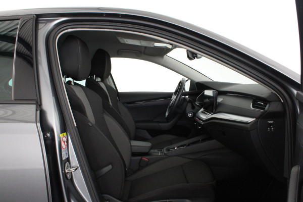 Škoda Octavia 1.5 e-TSI Tour Editie > Trekhaak/ACC/18 inch/Keyless/All season banden