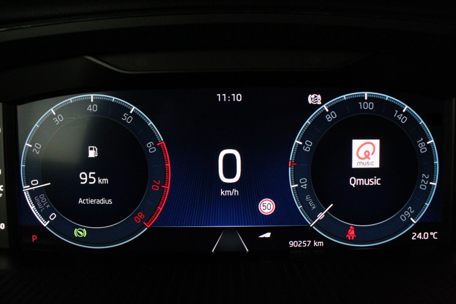 Škoda Octavia 1.5 e-TSI Tour Editie > Trekhaak/ACC/18 inch/Keyless/All season banden