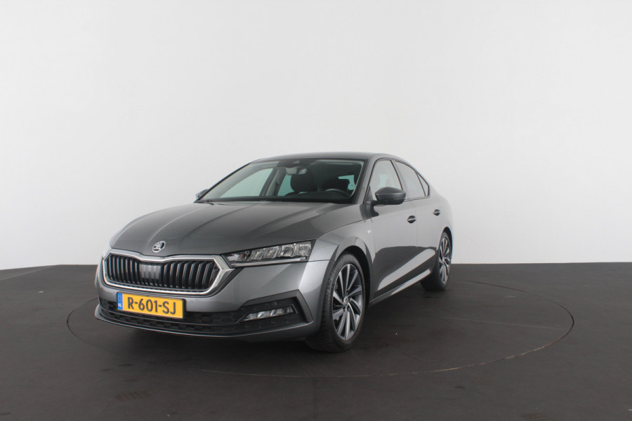 Škoda Octavia 1.5 e-TSI Tour Editie > Trekhaak/ACC/18 inch/Keyless/All season banden