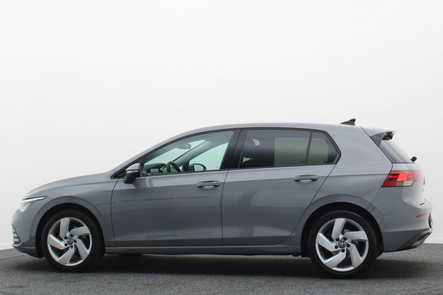 Volkswagen Golf 1.0 eTSI DSG Life Virtual Cockpit, Sfeerverlichting, Climate, ACC, Apple Carplay, PDC, 17''