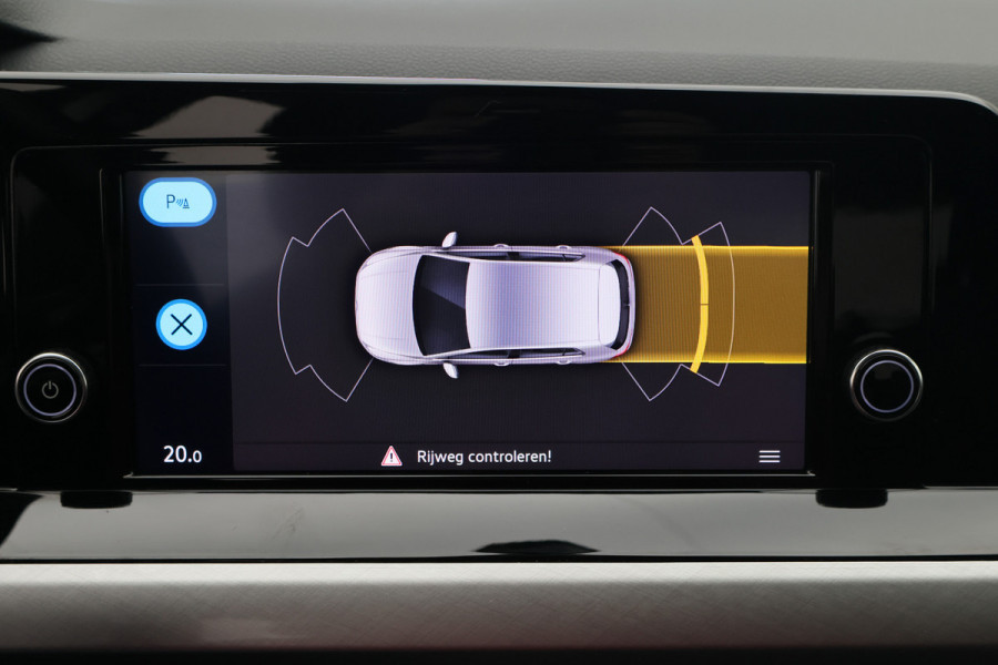 Volkswagen Golf 1.0 eTSI DSG Life Virtual Cockpit, Sfeerverlichting, Climate, ACC, Apple Carplay, PDC, 17''