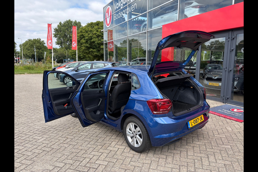Volkswagen Polo 1.0 TSI Comfortline Business / carplay
