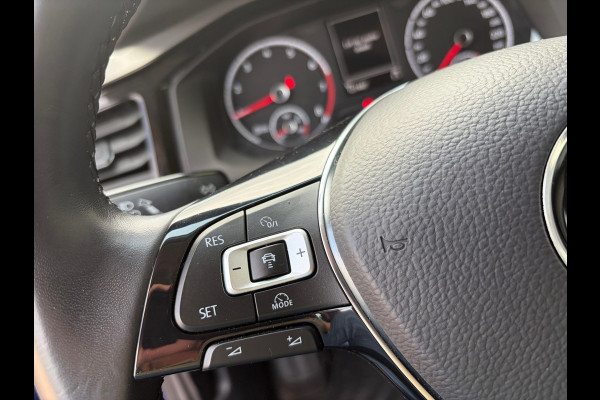 Volkswagen Polo 1.0 TSI Comfortline Business / carplay