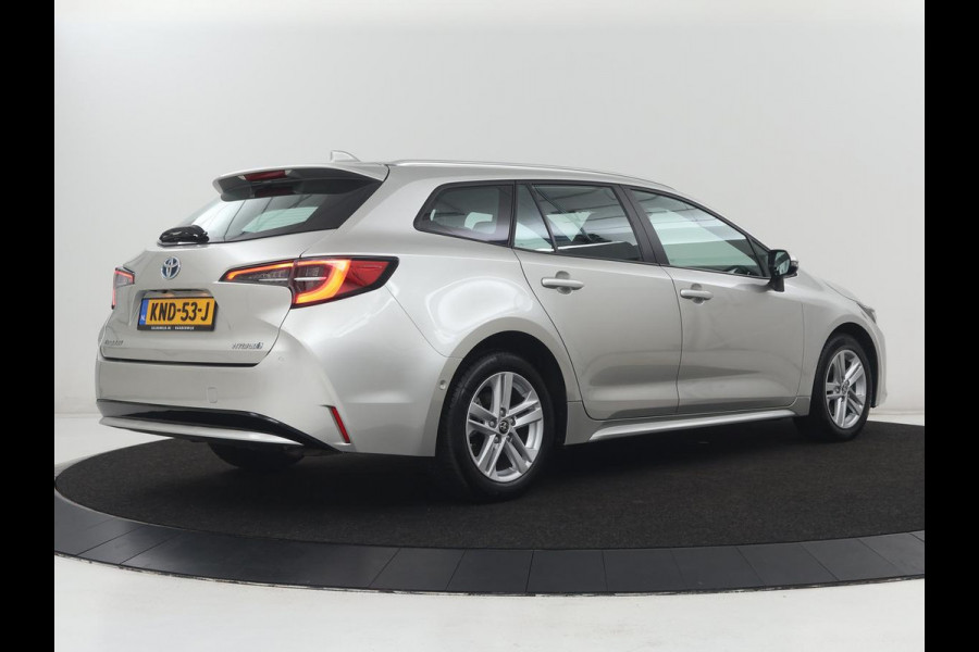 Toyota Corolla 1.8 Hybrid Active | Stoelverwarming | Adaptive cruise | Camera | Navigatie | Parkeerhulp | Bluetooth | Lane assist | Climate control