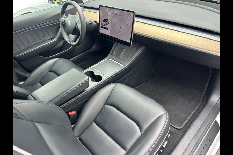 Tesla Model 3 Long Range AWD 75 kWh 92% SOH Warmtepomp NL-Auto Rijklaarprijs!