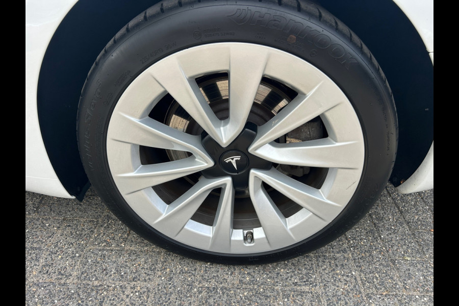 Tesla Model 3 Long Range AWD 75 kWh 92% SOH Warmtepomp NL-Auto Rijklaarprijs!