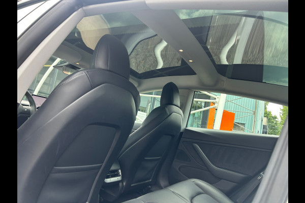 Tesla Model 3 Long Range AWD 75 kWh 92% SOH Warmtepomp NL-Auto Rijklaarprijs!