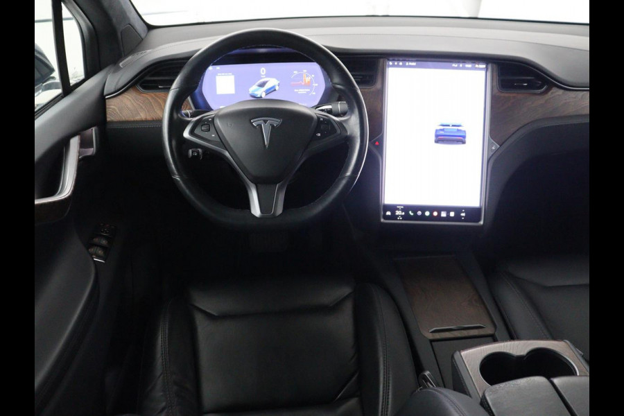 Tesla Model X Long Range | SOH 86% | Panoramadak | Trekhaak | 360 Camera | Stoel & Stuurverwarming | Adaptive cruise | Navigatie | DAB+ | Bluetooth | Climate control | Self-driving | Sfeerverlichting