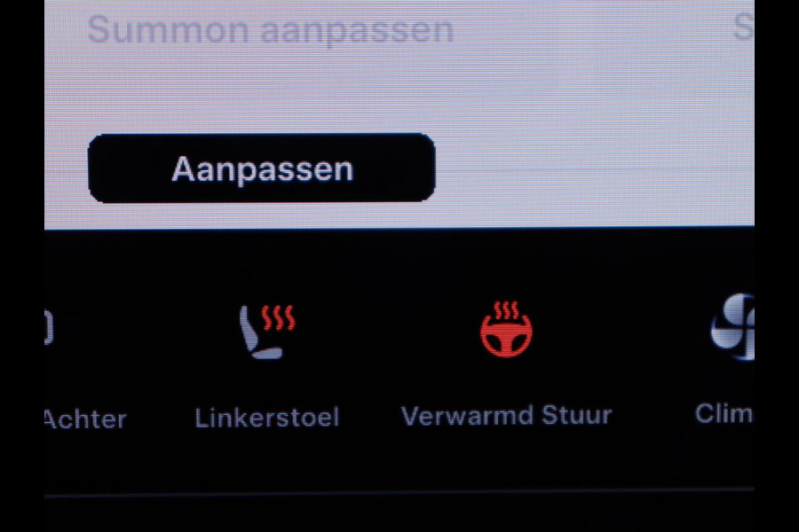 Tesla Model X Long Range | SOH 86% | Panoramadak | Trekhaak | 360 Camera | Stoel & Stuurverwarming | Adaptive cruise | Navigatie | DAB+ | Bluetooth | Climate control | Self-driving | Sfeerverlichting