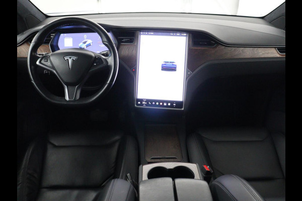 Tesla Model X Long Range | SOH 86% | Panoramadak | Trekhaak | 360 Camera | Stoel & Stuurverwarming | Adaptive cruise | Navigatie | DAB+ | Bluetooth | Climate control | Self-driving | Sfeerverlichting