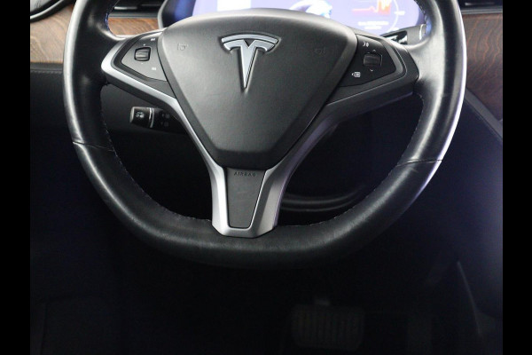 Tesla Model X Long Range | SOH 86% | Panoramadak | Trekhaak | 360 Camera | Stoel & Stuurverwarming | Adaptive cruise | Navigatie | DAB+ | Bluetooth | Climate control | Self-driving | Sfeerverlichting