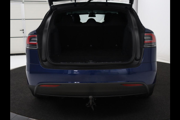 Tesla Model X Long Range | SOH 86% | Panoramadak | Trekhaak | 360 Camera | Stoel & Stuurverwarming | Adaptive cruise | Navigatie | DAB+ | Bluetooth | Climate control | Self-driving | Sfeerverlichting