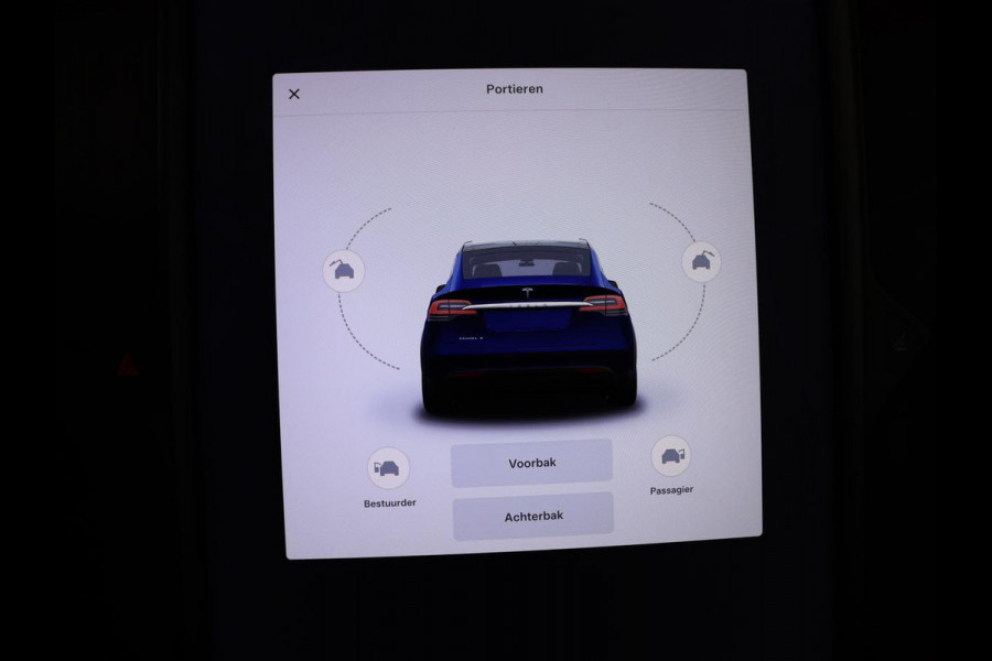 Tesla Model X Long Range | SOH 86% | Panoramadak | Trekhaak | 360 Camera | Stoel & Stuurverwarming | Adaptive cruise | Navigatie | DAB+ | Bluetooth | Climate control | Self-driving | Sfeerverlichting