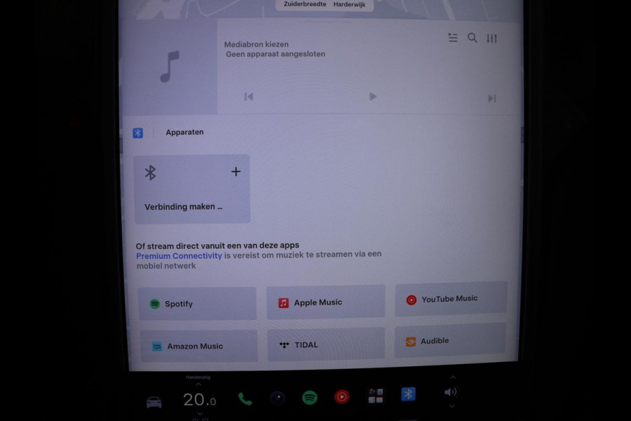 Tesla Model X Long Range | SOH 86% | Panoramadak | Trekhaak | 360 Camera | Stoel & Stuurverwarming | Adaptive cruise | Navigatie | DAB+ | Bluetooth | Climate control | Self-driving | Sfeerverlichting