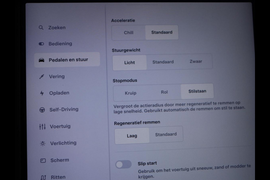 Tesla Model X Long Range | SOH 86% | Panoramadak | Trekhaak | 360 Camera | Stoel & Stuurverwarming | Adaptive cruise | Navigatie | DAB+ | Bluetooth | Climate control | Self-driving | Sfeerverlichting