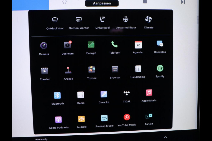 Tesla Model X Long Range | SOH 86% | Panoramadak | Trekhaak | 360 Camera | Stoel & Stuurverwarming | Adaptive cruise | Navigatie | DAB+ | Bluetooth | Climate control | Self-driving | Sfeerverlichting