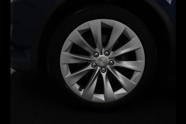 Tesla Model X Long Range | SOH 86% | Panoramadak | Trekhaak | 360 Camera | Stoel & Stuurverwarming | Adaptive cruise | Navigatie | DAB+ | Bluetooth | Climate control | Self-driving | Sfeerverlichting