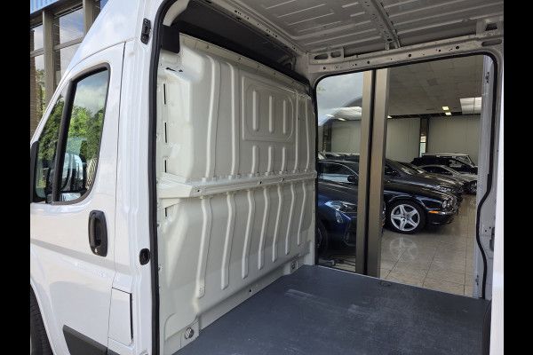 Opel Movano 103Kw/140Pk L2H2 Links & Rechts Schuifdeur Airco Cruisecontrol 2500Kg Trekhaak