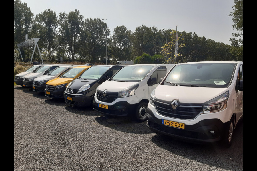 Opel Movano 103Kw/140Pk L2H2 Links & Rechts Schuifdeur Airco Cruisecontrol 2500Kg Trekhaak