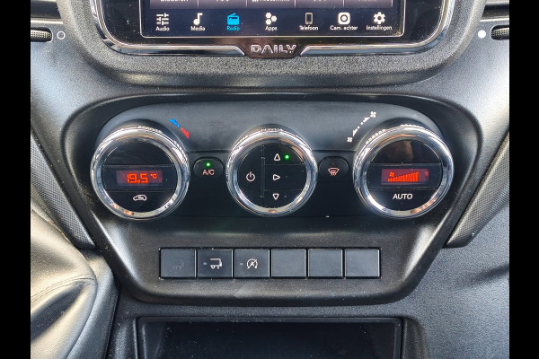 Iveco Daily 35S14V BAKWAGEN MET LAADKLEP AIRCO CAMERA