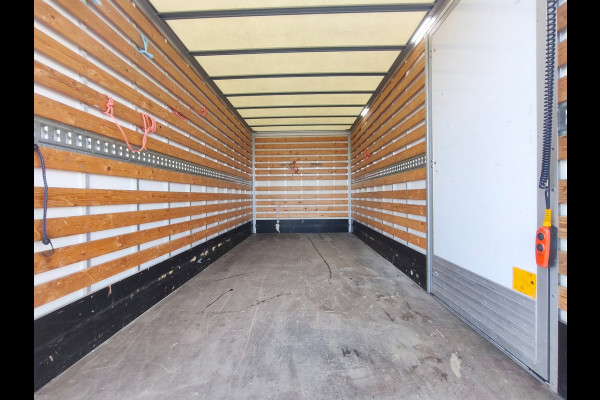 Iveco Daily 35S14V BAKWAGEN MET LAADKLEP AIRCO CAMERA