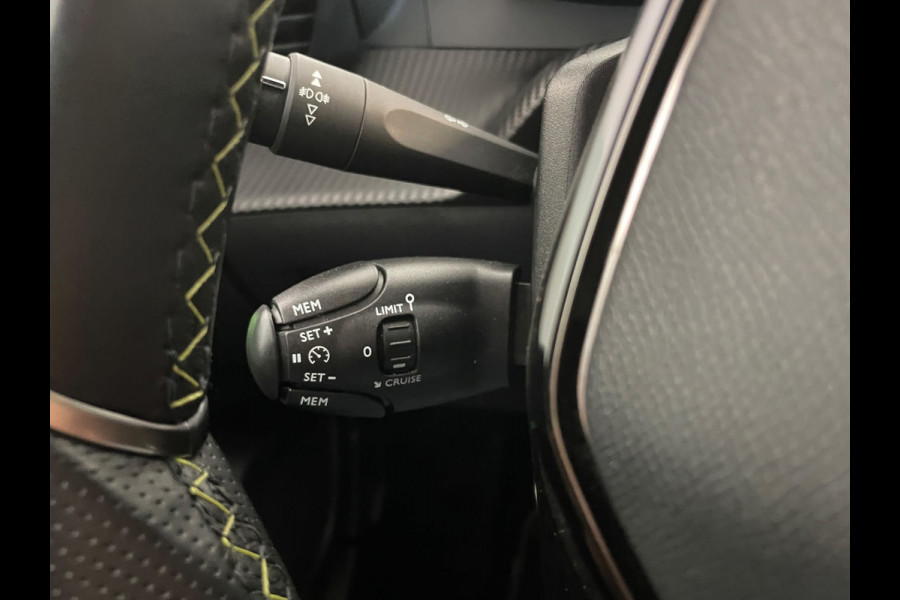 Peugeot 2008 1.2 PureTech GT-Line AIRCO CLIMA NAVI CRUISE APPLE CARPLAY CAMERA PDC 17 INCH VELG 1STE EIG ZEER NETTE AUTO