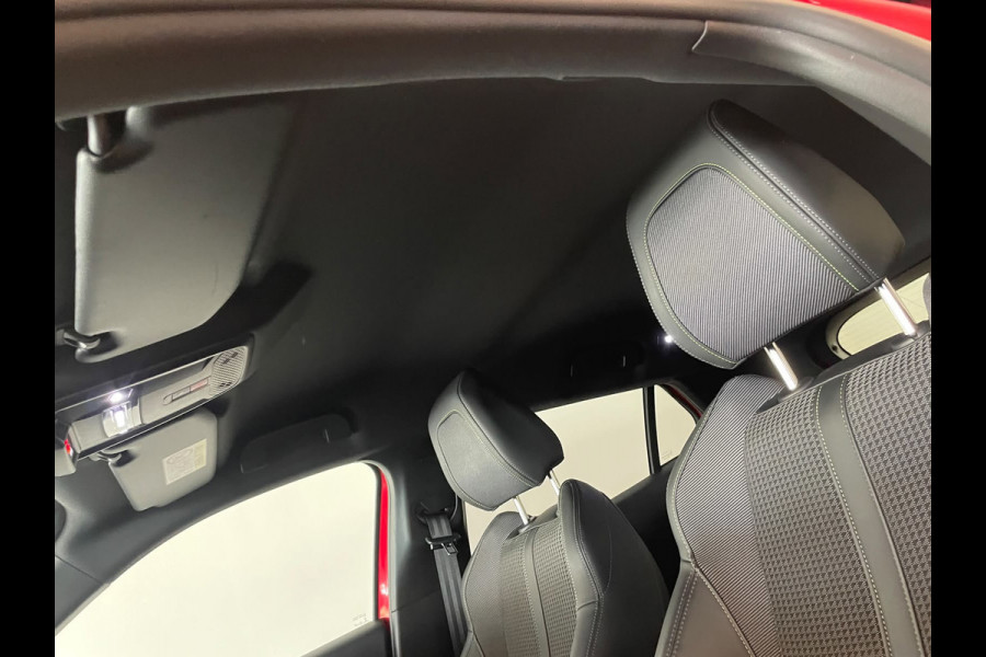 Peugeot 2008 1.2 PureTech GT-Line AIRCO CLIMA NAVI CRUISE APPLE CARPLAY CAMERA PDC 17 INCH VELG 1STE EIG ZEER NETTE AUTO
