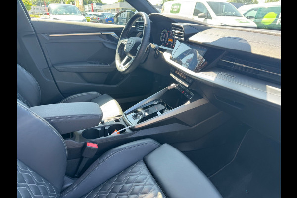 Audi A3 Sportback 40 TFSI e 3X S Line Pano Leder Massage Elektr stoelen