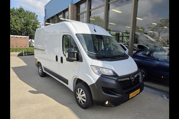 Peugeot Boxer / Opel Movano 103Kw/140Pk L2H2 Links & Rechts Schuifdeur Airco Cruisecontrol 2500Kg Trekhaak