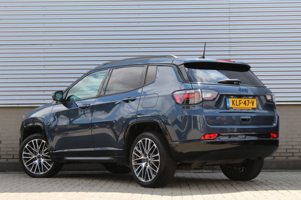 Jeep Compass 4xe 240 Plug-in Hybrid Electric Summit | Leder | Winterpack | Camera | Stoelverwarming/ventilatie | Compleet
